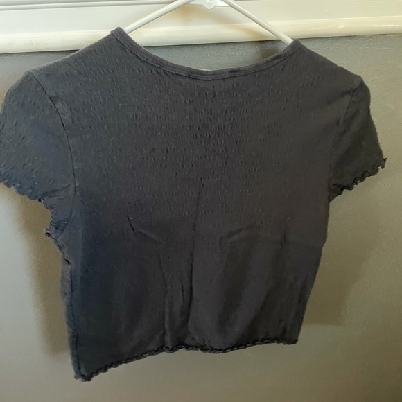 American Eagle Short Sleeve Crop Top - Picture 2 of 2